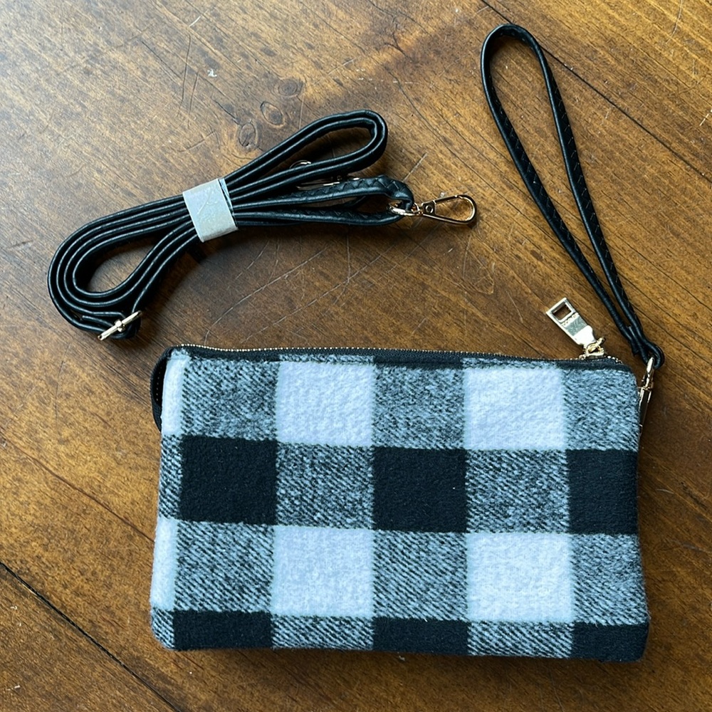 Jen & Co. 3 Compartment Wristlet/Crossbody